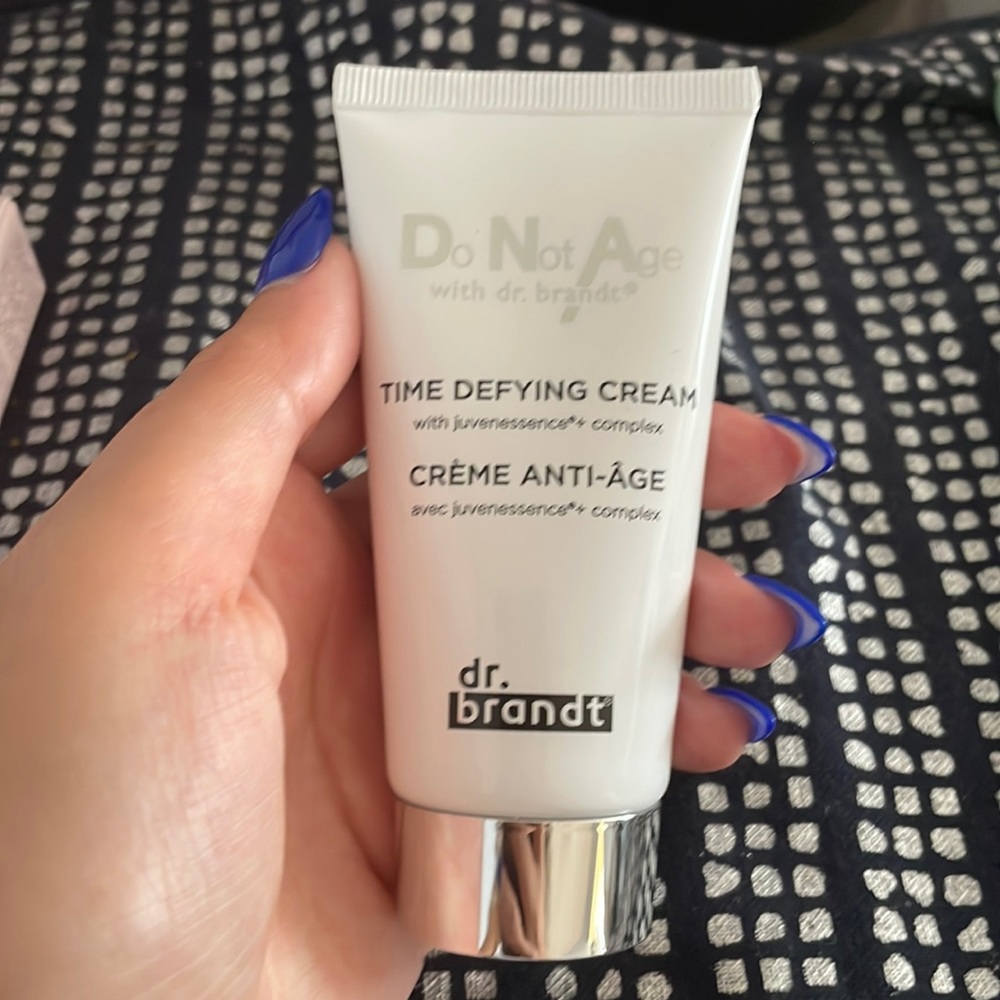 DR BRANDT Time defying cream, never been used !